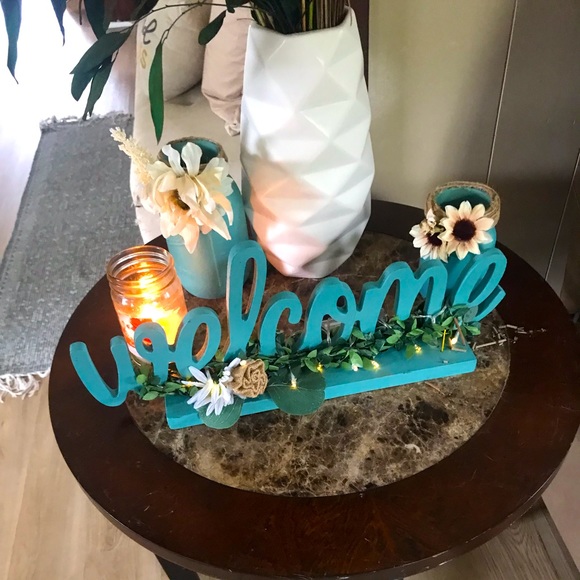 Decorative Handmade Wooden Lighted Welcome Sign with Matching Mason Jars - Picture 1 of 5